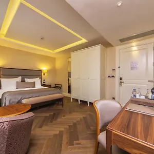 Morione & Center Otel